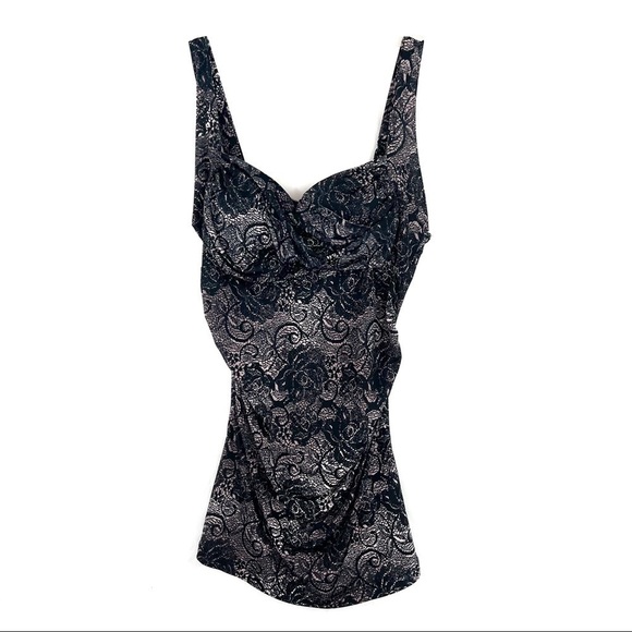 #92 Charlotte Russe Camisole Top Black | c. 184 | Size 10/12